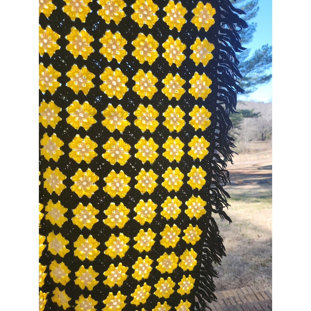 Vintage Handmade Crochet Granny Square Floral Throw Blanket Yellow Black Fringe - Picture 4 of 5